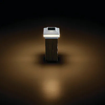 Harbor Breeze Solar 4-in x 4-in White LED Outdoor Post Cap Light 2 -Pack